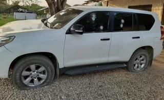 Vehículo de la UNP baleado en la finca del exalcalde de Arauca, Benjamín Socadagüi Cermeño.
