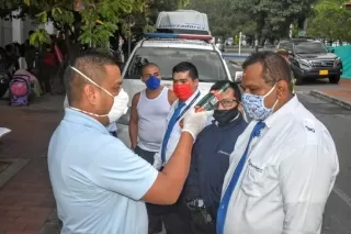 En trabajo articulado con la Policía Nacional y Migración Colombia, se logró transportar a 63 personas de nacionalidad venezolana, quienes solicitaron ayuda para retornar a su país