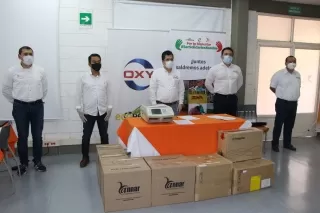 Petroleras entregaron nuevo equipo para diagnóstico de Covid-19 en Arauca.