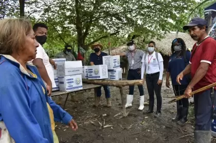 Entregan ayudas humanitarias a comunidades indígenas Sikuani en Arauca