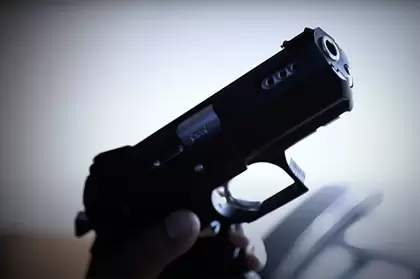 A la cárcel extranjero que habría usado una pistola de juguete para intentar asaltar a una persona en Arauca