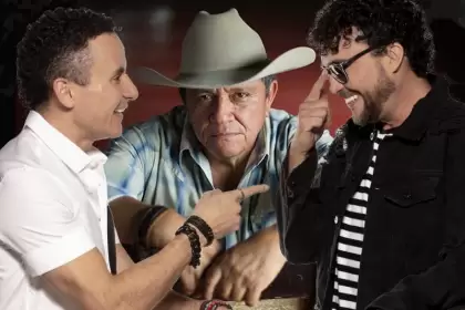 Cepeda, Fonseca y El Cholo Valderrama cantan 
