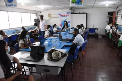 Este miércoles, 28 de abril, inicia la capacitación de los primeros 5.600 docentes. En el segundo semestre de 2021 arrancará la segunda cohorte.  