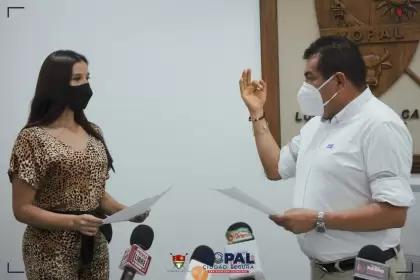 Alcalde le exhortó a realizar un trabajo contundente por el desarrollo de la ciudad.