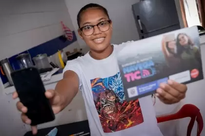 Ministerio TIC entregó las primeras 1.021 Sim Cards en Arauca