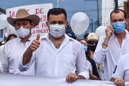 Activa participación de la Asamblea departamental en Caminata por la Paz.