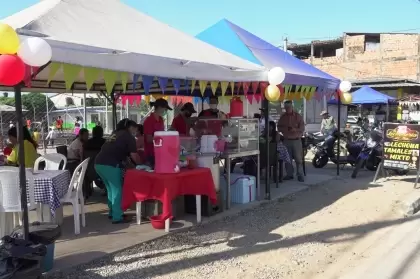 45 stands de gastronomía participaron en esta importante jornada de reactivación económica.