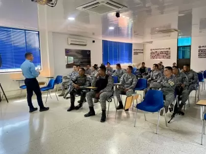 La Secretaría de Movilidad ha seguido fortaleciendo lazos interinstitucionales con la Fuerza Aérea y la Policía Nacional