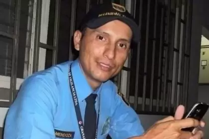 Alexander Mendoza Caicedo vigilante arrollado en la vía Arauca-La Antioqueña; conductor huye del lugar.