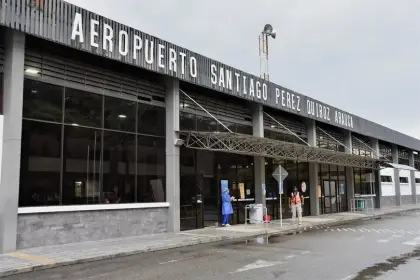 Aeronave de Satena Realiza Aterrizaje de Emergencia en Arauca Debido a Falla en el Tren de Aterrizaje