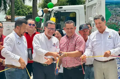 SierraCol Energy entrega camiones recolectores de residuos que beneficiarán a más de 21.000 personas en Arauquita