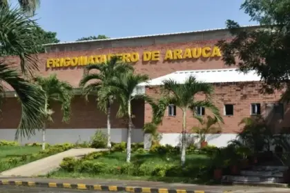 La Alcaldía de Arauca moderniza el Frigomatadero Municipal para mejorar el sacrificio animal