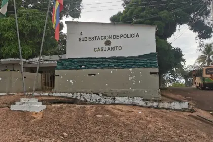 Dos policías colombianos fueron evacuados a Venezuela tras atentado armado en zona fronteriza de Vichada. Foto: El Morichal.