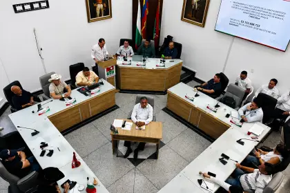 Alcalde vs concejales de oposición.