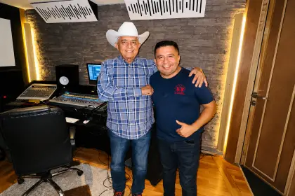 Carlos Quintero anuncia el cierre de su ciclo profesional junto al maestro Reynaldo Armas.