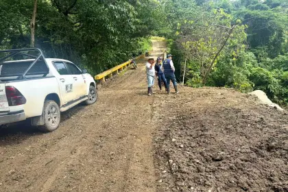 Campesinos recuperan la movilidad tras intervención en puente de Támara