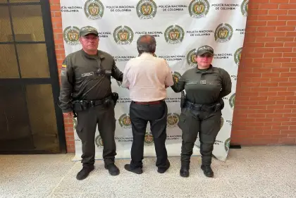 Presuntamente conviviendo en pareja con una niña de 13 años