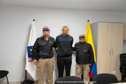 De haber asesinado a su hijastra y a su esposa.