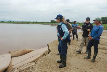 Desplazó a decenas de campesinos de sus fincas