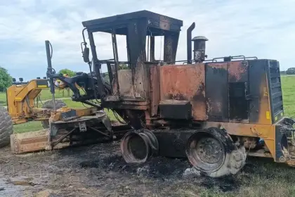 Incineran maquinaria en zona rural de Puerto Rondón, Arauca