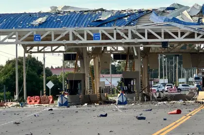 Atentado con explosivos destruyó el peaje San Pedro en Villanueva, Casanare