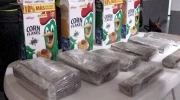 Los 10 kilos de cocaína eran llevados hacía Venezuela en un vehículo de servicio público, un pasajero botó la caja antes de llegar a un retén de la policía en Arauca.