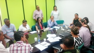 Mineros artesanales del río Arauca llegaron a un acuerdo para la extraccíón de arena del cauce.