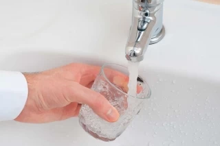 Desde las ocho de la mañana hasta las seis de la tarde será suspendido el servicio de agua potable en el municipio de Arauca, informó la Empresa Municipal de Servicios Públicos de Arauca - Emserpa.