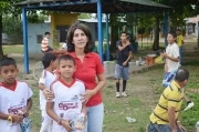 La directora Yanet Parra Acevedo de Coldeportes Arauca en Gestores del Deporte que es una iniciativa piloto que se desarrolla dentro del programa Fronteras para la Prosperidad. 