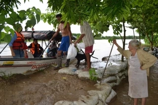 Decretan calamidad pública en el municipio de Arauca, a 6 mil asciende el número de damnificados.