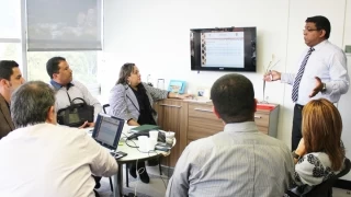 La Unidad Nacional para la Gestión del Riesgo, entregará al Departamento de Arauca un banco de maquinaria amarilla.