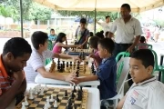 En Arauquita se realizó un torneo relámpago de ajedrez al parque.
