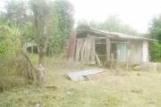 En esta vivienda de Puerto Jordán, Tame, se presento la explosión que dejó cuatro personas heridas, el hecho es atribuido por las autoridades a las Farc.