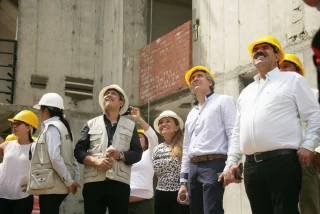 Infraestructura vial, proyectos de vivienda, elefantes blancos terminados durante esta Administración y demás estructuras puestas en funcionamiento para el servicio de los casanareños.