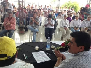 Noventa mil millones de pesos para los primeros 30 kilómetros de pavimento de la carretera Central del Llano fuero asignados en Casanare.