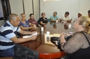 El alcalde de Arauca Luis Emilio Tovar se reunió con los profesores del colegio Santander primaria, donde prometió que este será recuperado.