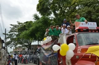 Los deportistas que participaron por el departamento de Arauca, en las Olimpiadas FIDES fueron recibidos como héroes.