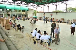 En reunión del Comité de Seguimiento Electoral, realizada en la sala de juntas del despacho de la Alcaldía de Arauca, se determinó el cambio de algunos puestos de votación.