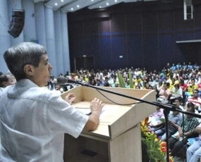 La garantía de la no repetición como un derecho que tienen las víctimas, es la construcción de la Paz, expresó el gobernador Alan Jara al calificar de importante el Foro Regional que se adelantó en Villavicencio.