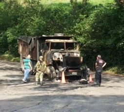 Un muerte y dos personas heridas quedaron al se atacados por desconocidos en el kilómetro cuatro, entre el corregimiento de Monterralo y Cupiagua del municipio de Aguazul, en la denominada vía del Cusiana, que comunica al departamento de Casanare con Boyacá.