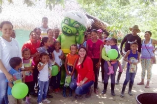 Estudiantes, docentes y padres de familia de la Institución Educativa El Ripial, recibieron el programa Ecopetrol va a la escuela.