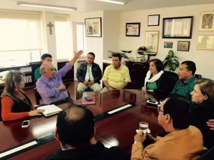 Reunión del gobernador de Arauca y representantes de gremios  de la región con los directivos de la  aerolínea Esasyfly en Bogotá.