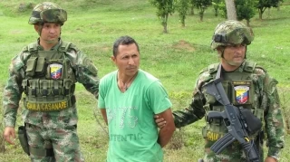 Ejército capturó en Boyacá a alias Junior o Jonny tercer cabecilla del frente 38 de las Farc.