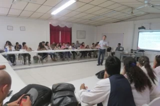 Gobierno del Meta capacita docentes del Departamento en el área de inglés.
