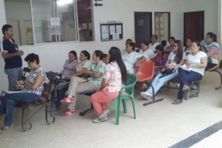 La ESE Departamental socializó política ambiental y manual de bioseguridad a líderes de proceso de vigías de salud.