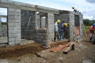 Gobierno Departamental adjudicó la licitación para la construcción de 806 viviendas de interés prioritario en cinco municipios del Meta.