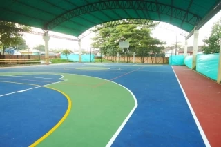 La nueva cancha del colegio Oscar Mogollón.