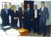 De izquierda a derecha, Carlos José Eusebio Caro, Elmer Ramiro Silva Rodriguez, Dr. Luis Guillermo Giraldo Hurtado Secretario General del Partido, José 