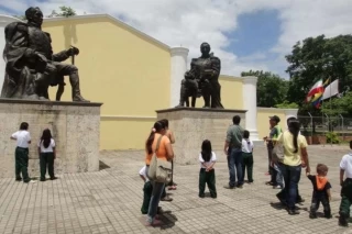 Estudiantes de escuelas rurales de Tame en el programa Ecopetrol va a la Escuela que se realizó en esa localidad.
