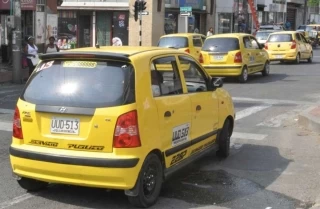 El Alcalde Juan Guillermo Zuluaga, anunció que a partir de la próxima semana se inicia la instalación de los taxímetros en Villavicencio.